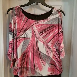 Short sleeve dress top with cold shoulder